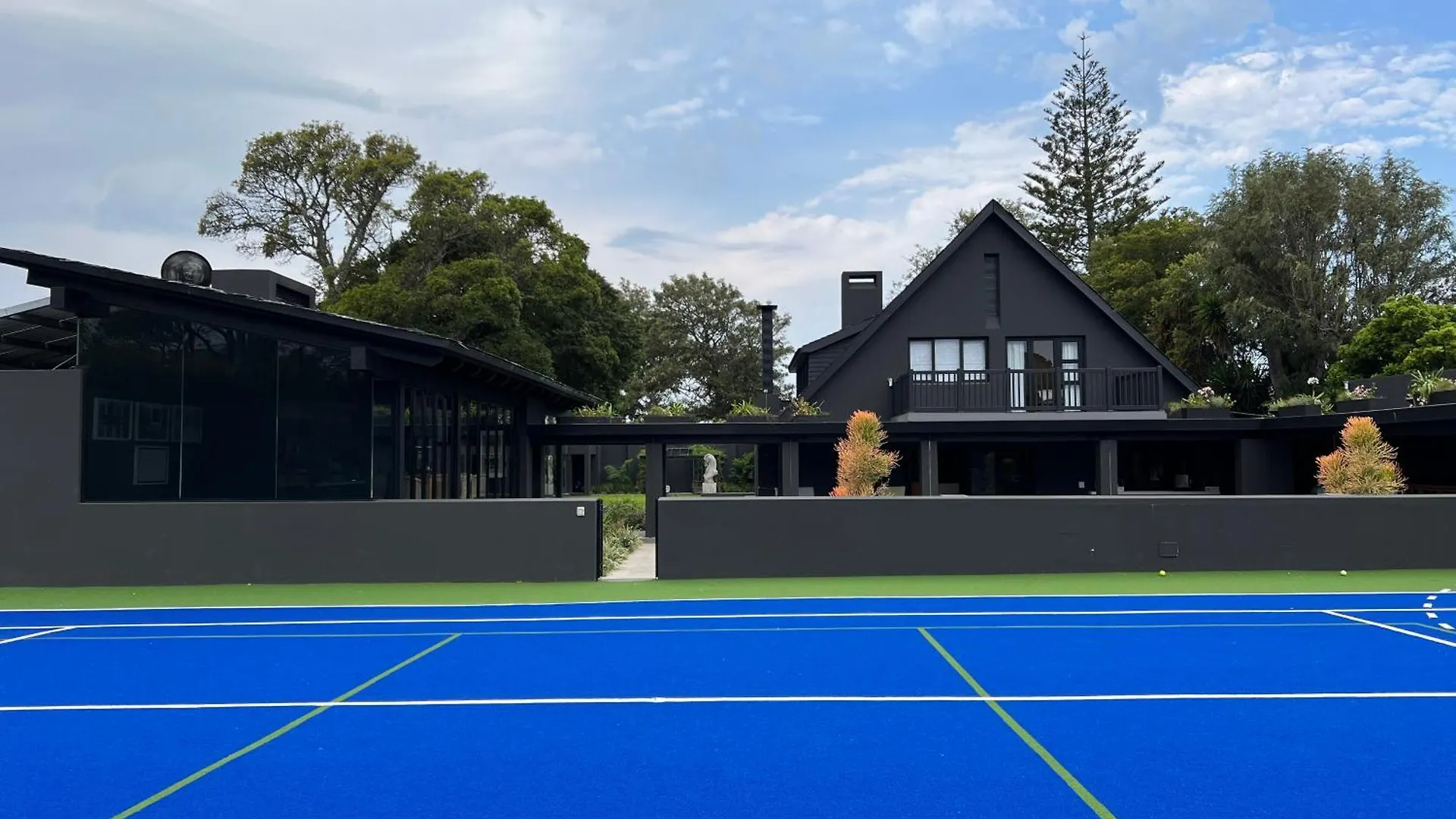 The Clubhouse Villa Walmer South Africa